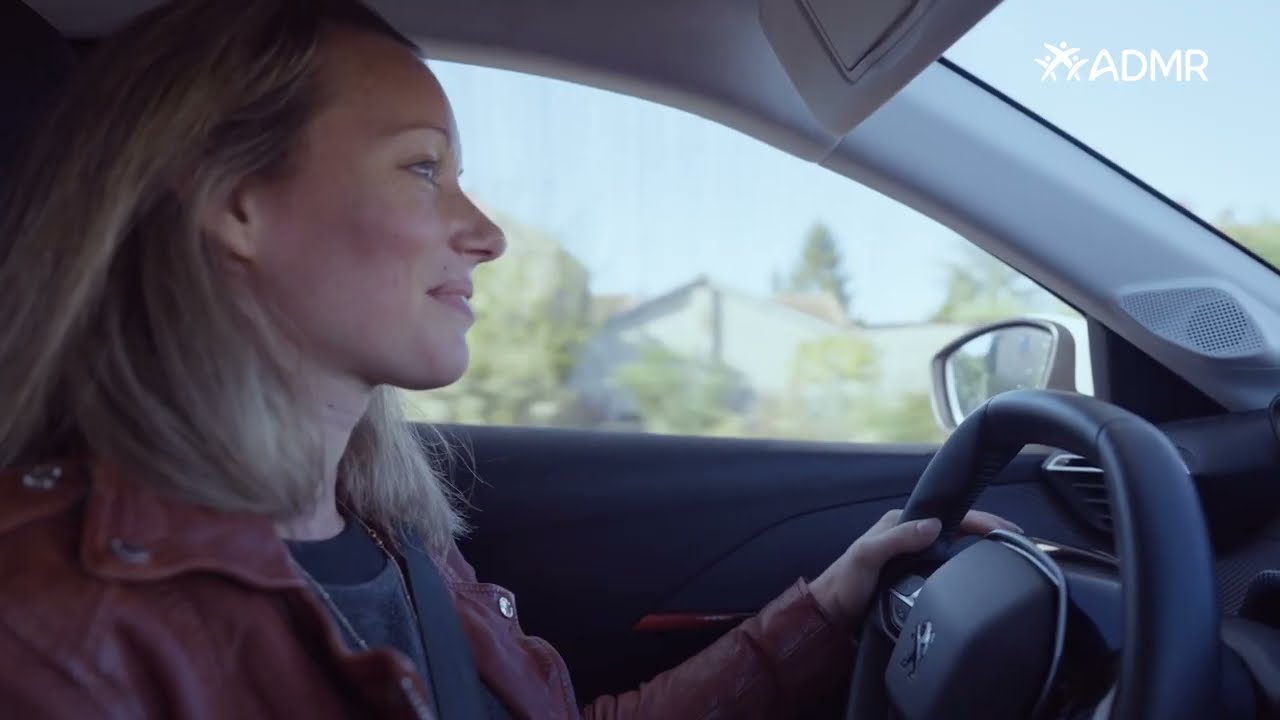 Elodie, TISF à l'ADMR : "Ce qui me motive, c'est la relation humaine"