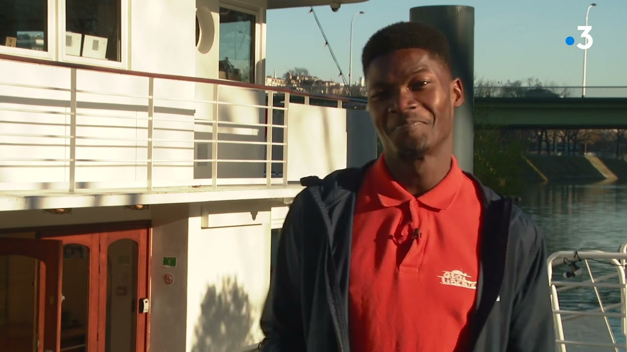 #Kestuf - Quai liberté, bateau de l'association Wake Up Café